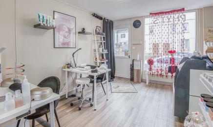 Belle Ô Naturel : Manucure à Amfreville-la-Mi-Voie