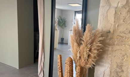 Chloé & Co  : Institut de beauté à Jonquières-Saint-Vincent