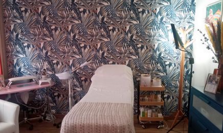 L'univers de la beauté estetica Dailen Diaz : Manucure à Hélesmes