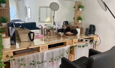 Mes Beautés by Carine : Manucure à Saint-Saturnin-lès-Avignon