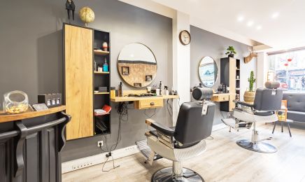MJ Cuts Barbershop : Coiffeur à Nice