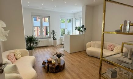 Med Beauty Limburg: Friseur in Limburg an der Lahn