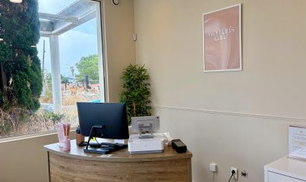Womans Care : Manucure à Lunel