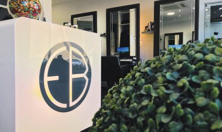 eb coiffure : Coiffeur à Dardilly