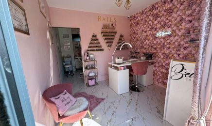 AKS Beauty : Institut de beauté à Claix
