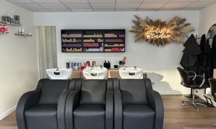 Artist's Studio : Coiffeur à Pontault-Combault
