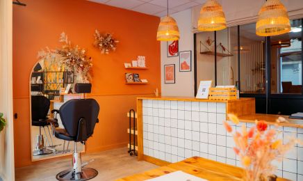 Studio Wellness by Les Procrastineuses : Manucure à Tours