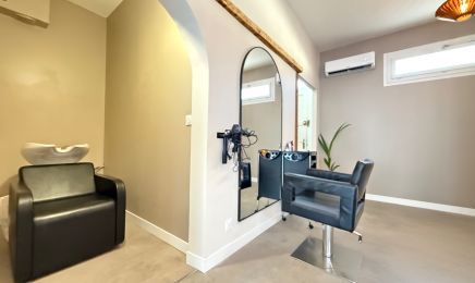IRMAS Bar à ongles & Beauté : Barbier à Marignane