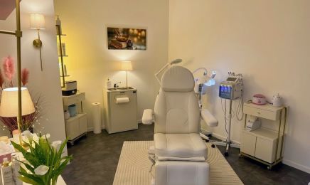 Fratelli Bellezza Hair & Beauty by Votta: Nagelstudio in München