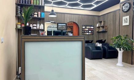 Friseur Noor Giesing: Friseur in München