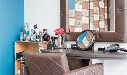 SG creation : Coiffeur à La garnache