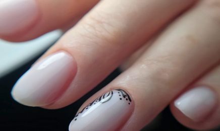 Art Shapes Nails : Institut de beauté à Brigueuil
