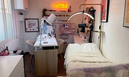 Atelier Nahoonë : Manucure à Le Perray-en-Yvelines
