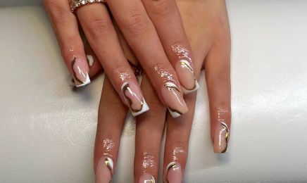 Ladies Beauty & Azuré Beaute: Friseur in Nürnberg