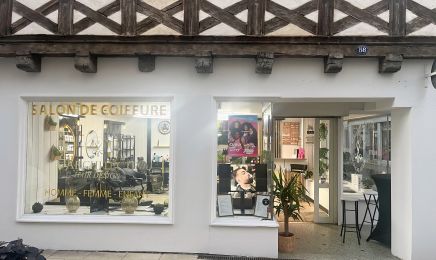 L'architecte Hair Design by Wilfried & Lydia : Barbier à Sainte-Foy-la-Grande