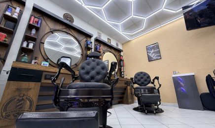 COIFFEUR BARBER SHOP 89 / À Côté SOS Médecin  : Barbier à Auxerre