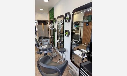 Salon de Coiffure mixte by Paris Barbers : Barbier à Paris