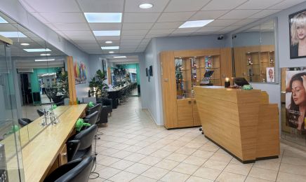 KEVA COIFFURE : Coiffeur à Brignoles