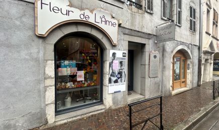 Fleur de l'âme et Ô Bonheur de Ninie : Manucure à Thônes