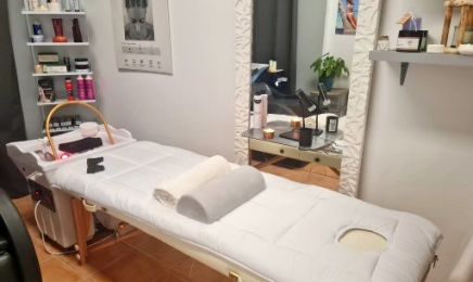 Carole Coiffure - Head Spa : Institut de beauté à Cuers