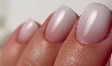 Doud Nails  : Manucure à Issoire