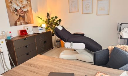 Alaa Alshamee: Kosmetikstudio in Gütersloh