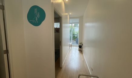 Holly Beauty salon : Manucure à Auderghem