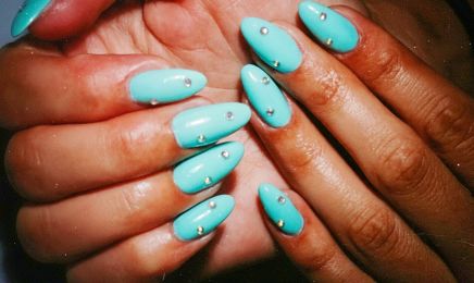 Emma - BB Ongles : Manucure à Nice