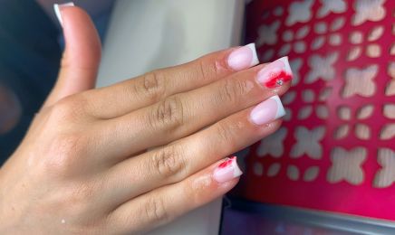 Alicia Ongles & Cils : Manucure à Belz