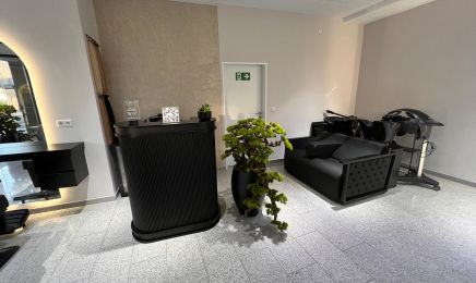 Torin MT Hair Studios: Kosmetikstudio in Essen