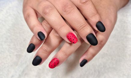 MELI NAILS : Institut de beauté à Sendets