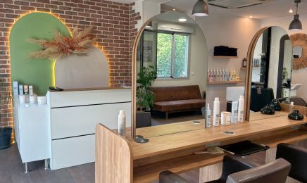 Lixora  : Coiffeur à Viviers-lès-Montagnes