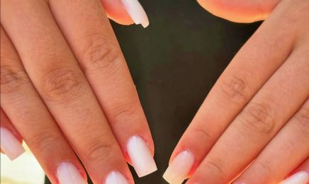 Nails Studio by M : Coiffeur à Montargis