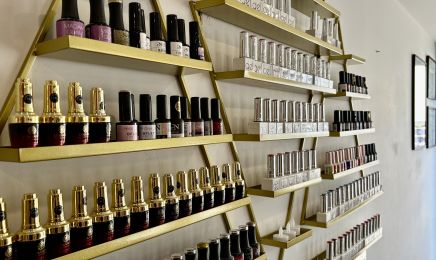 Les Ongles de Kela • Elles Maison de Beauté  : Manucure à Saint-Jacques-de-la-Lande