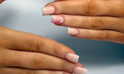 Nails By Loan : Manucure à Saint-Étienne