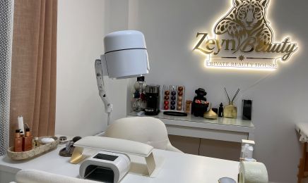 Zeyn Beauty : Manucure à Montévrain