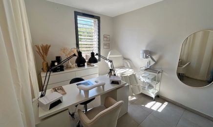 Nerra Bloom : Coiffeur à Le Bouscat