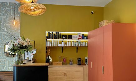 7 Faraday : Coiffeur à Paris