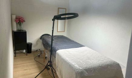 Blooming esthetik  : Manucure à Mons