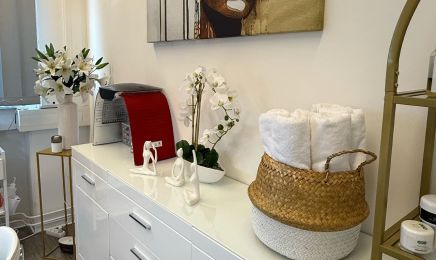 Lux beauty academy : Kosmetikstudio in Hamburg