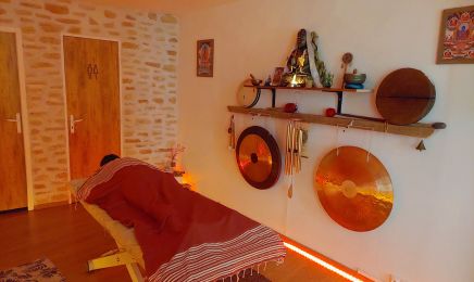 Om' Bien-Être : Institut de beauté à Bernay