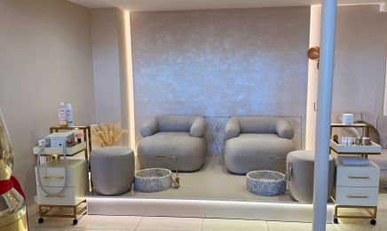 Kosmetikstudio GLAMOUR by Angelina: Kosmetikstudio in Lippstadt