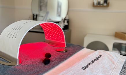 Maison Coralie | Expertise de la Peau - Dermalogica - Kobido - LED Thérapie : Manucure à Écouflant
