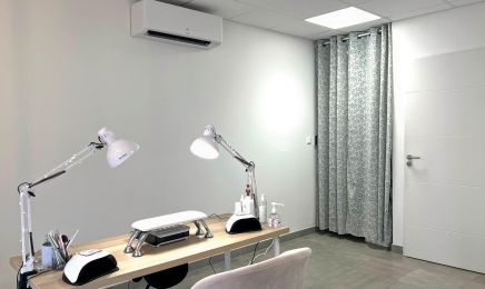 Latelier de Caro : Manucure à Pusignan