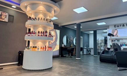 Cut & Style Herren und Damen Friseursalon: Kosmetikstudio in Mettingen