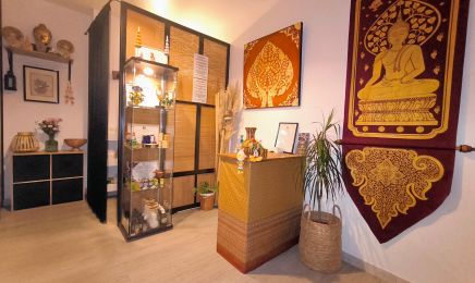 Isan Thai Massage : Institut de beauté à Sérignan