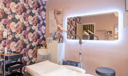 Carine K - Maquillage Permanent : Hypnothérapeute à Pruillé-le-Chétif