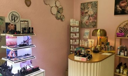  CG BEAUTE - La Boutique Institut  : Institut de beauté à Saint-Péray
