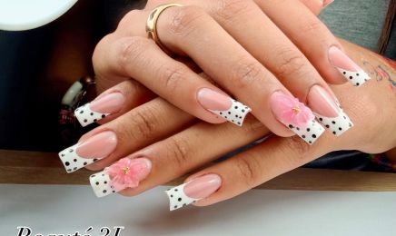 Beauté 3L : Manucure à Montbronn