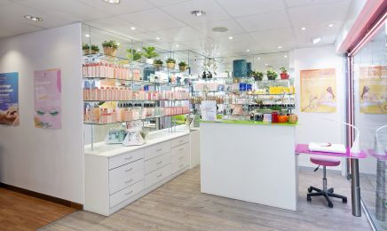 Alixe Fougères - Paris 15 Lourmel : Institut de beauté à Paris